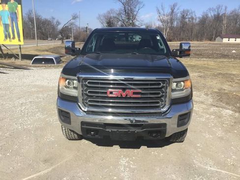 Used 2015 GMC Sierra 2500 SLE w/ Snow Plow Prep Package image 8