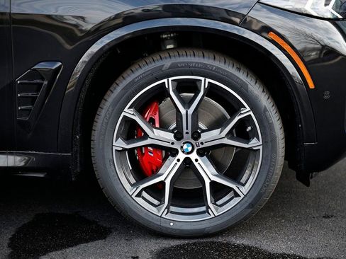 New 2026 BMW X5 xDrive40i w/ M Sport Package image 5