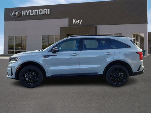 Used 2023 Kia Sorento SX image 6