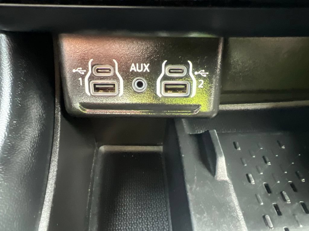 Used 2025 Dodge Durango GT AWD/4WD image 49