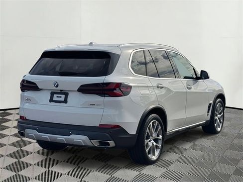 Used 2025 BMW X5 xDrive40i w/ Premium Package image 10