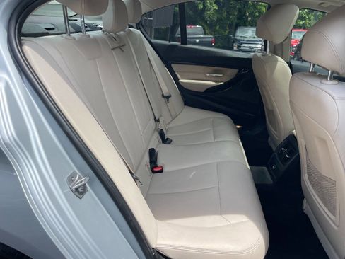 Used 2015 BMW 328i Sedan RWD image 18