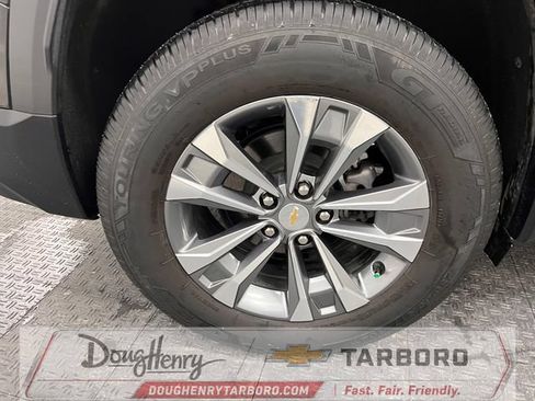 Used 2025 Chevrolet Equinox LT FWD image 17