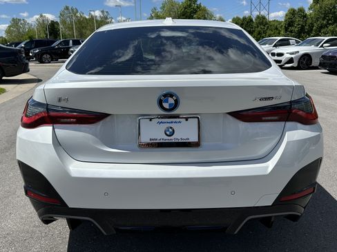 Certified 2025 BMW i4 xDrive40i w/ M Sport Package AWD/4WD image 9