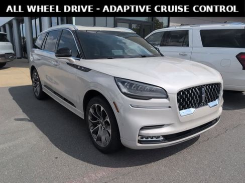 Used 2021 Lincoln Aviator Grand Touring w/ Class IV Trailer Tow Package AWD/4WD image 3