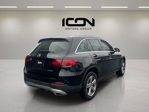 Used 2022 Mercedes-Benz GLC 300 4MATIC image 5