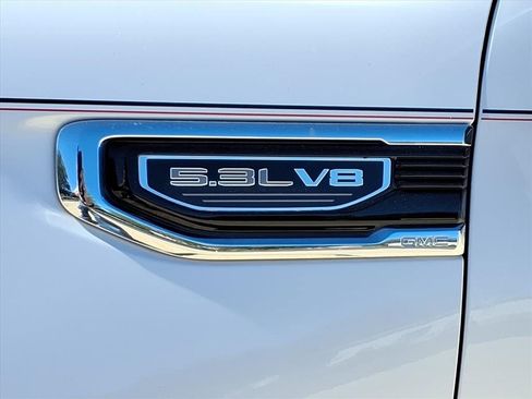 Used 2019 GMC Sierra 1500 SLT w/ SLT Premium Plus Package image 10