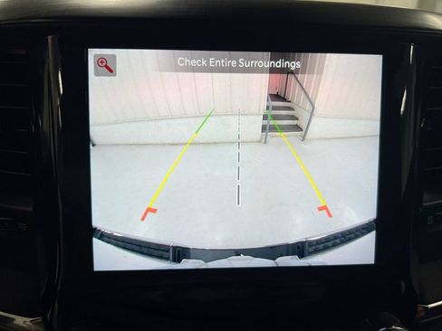 Used 2024 RAM 1500 Laramie AWD/4WD image 16