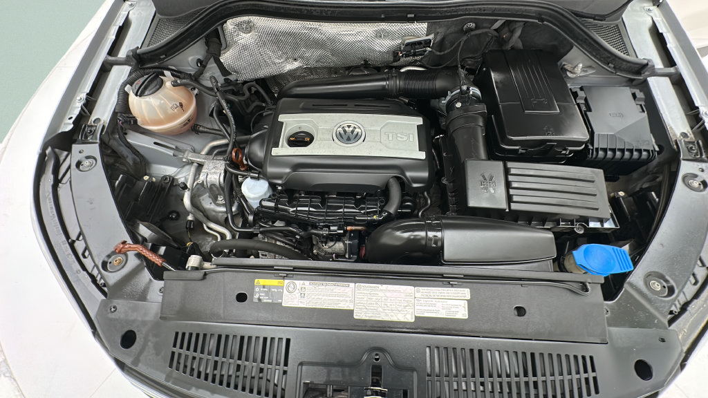 Used 2013 Volkswagen Tiguan S AWD/4WD image 19