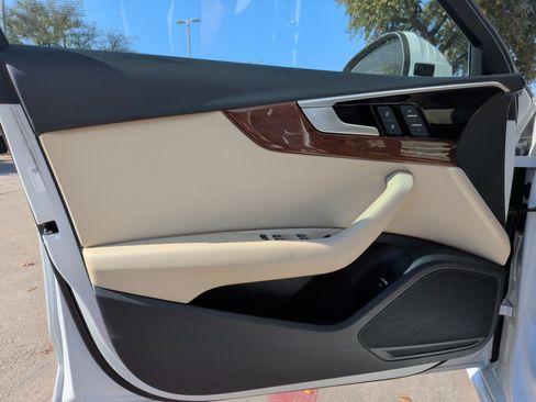 Used 2023 Audi A4 2.0T Premium w/ Convenience Package image 14