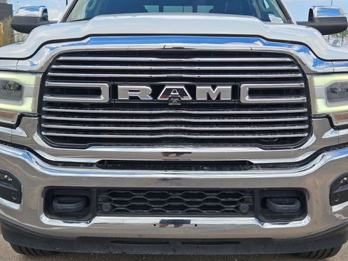 Used 2022 RAM 2500 Laramie AWD/4WD image 9