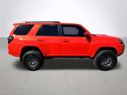 Used 2024 Toyota 4Runner TRD Off-Road Premium w/ Moonroof Package image 6