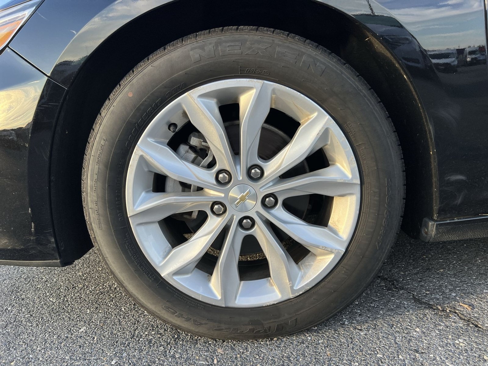 Used 2024 Chevrolet Malibu LT FWD image 12