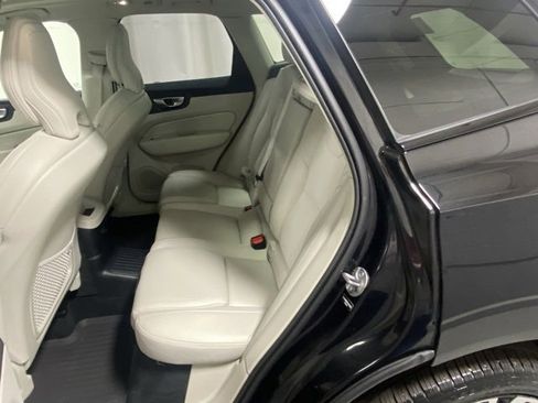 Certified 2025 Volvo XC60 T8 Ultra w/ Protection Package Premier image 14