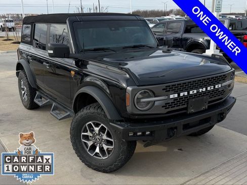 Used 2023 Ford Bronco Badlands image 4