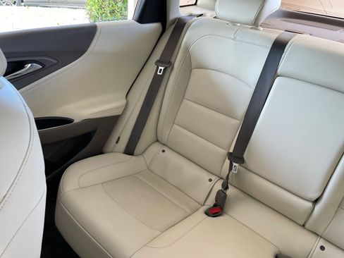 Used 2024 Chevrolet Malibu LT image 40