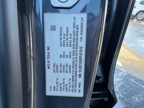 Used 2023 Tesla Model 3 Performance image 37