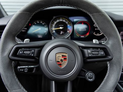 Certified 2024 Porsche 911 GT3 image 14