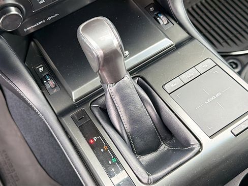 Used 2023 Lexus GX 460 w/ Black Line Special Edition image 28