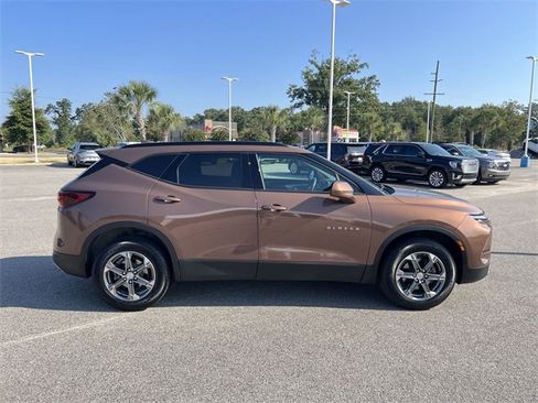 Used 2024 Chevrolet Blazer LT w/ Convenience Package image 9