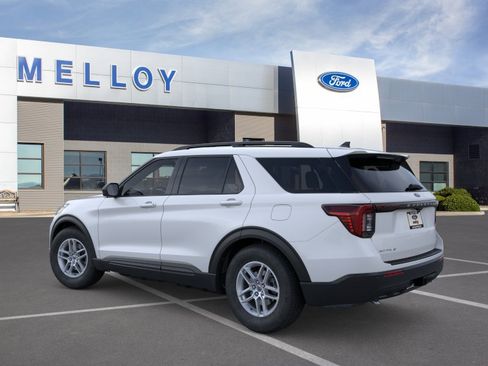 New 2026 Ford Explorer Active AWD/4WD image 4