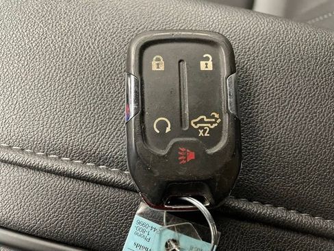 Certified 2021 Chevrolet Silverado 1500 LT Trail Boss w/ Convenience Package II image 22