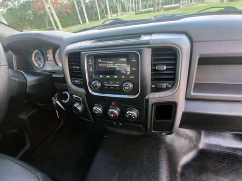 Used 2017 RAM 1500 Tradesman RWD image 22