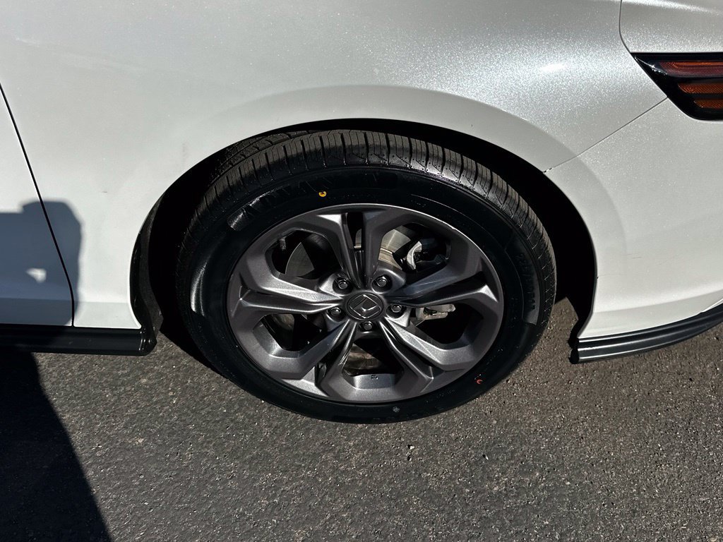 Used 2023 Honda Accord EX image 11