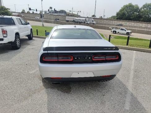 Used 2023 Dodge Challenger R/T Scat Pack RWD image 8
