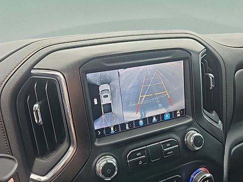 Used 2022 GMC Sierra 1500 AT4 w/ AT4 Premium Package image 25