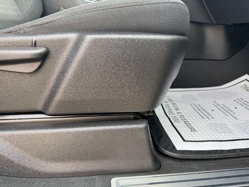 Used 2023 Chevrolet Silverado 1500 RST w/ Z71 Off-Road Package image 20