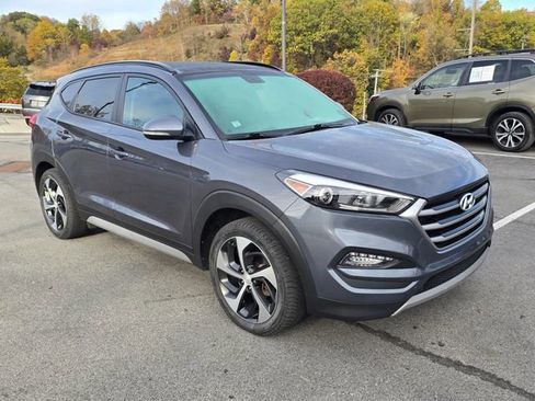Used 2018 Hyundai Tucson Value w/ Cargo Package image 5