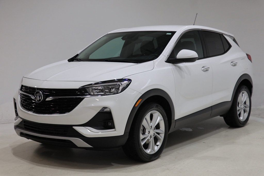 Used 2023 Buick Encore GX Preferred w/ Cold Weather Comfort Package FWD image 3