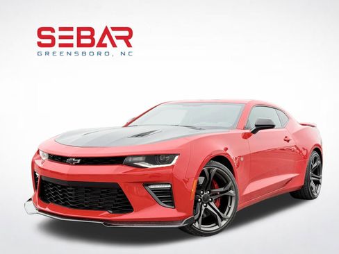Used 2017 Chevrolet Camaro SS RWD image 1