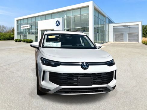 New 2026 Volkswagen Tiguan SE AWD/4WD image 5