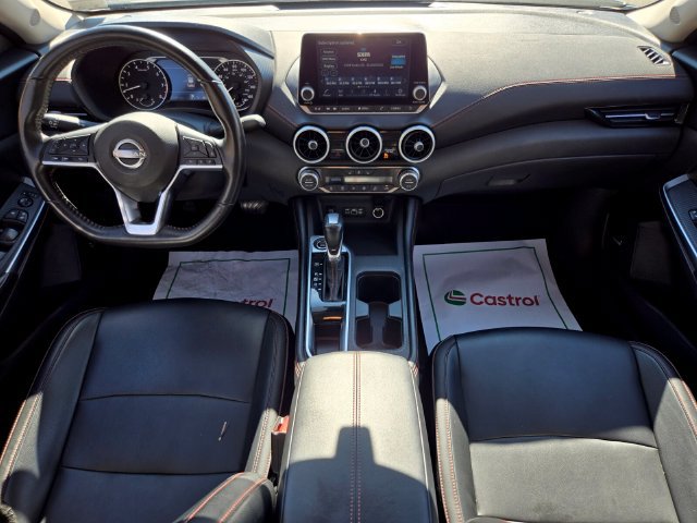 Used 2025 Nissan Sentra SR w/ SR Premium Package FWD image 15