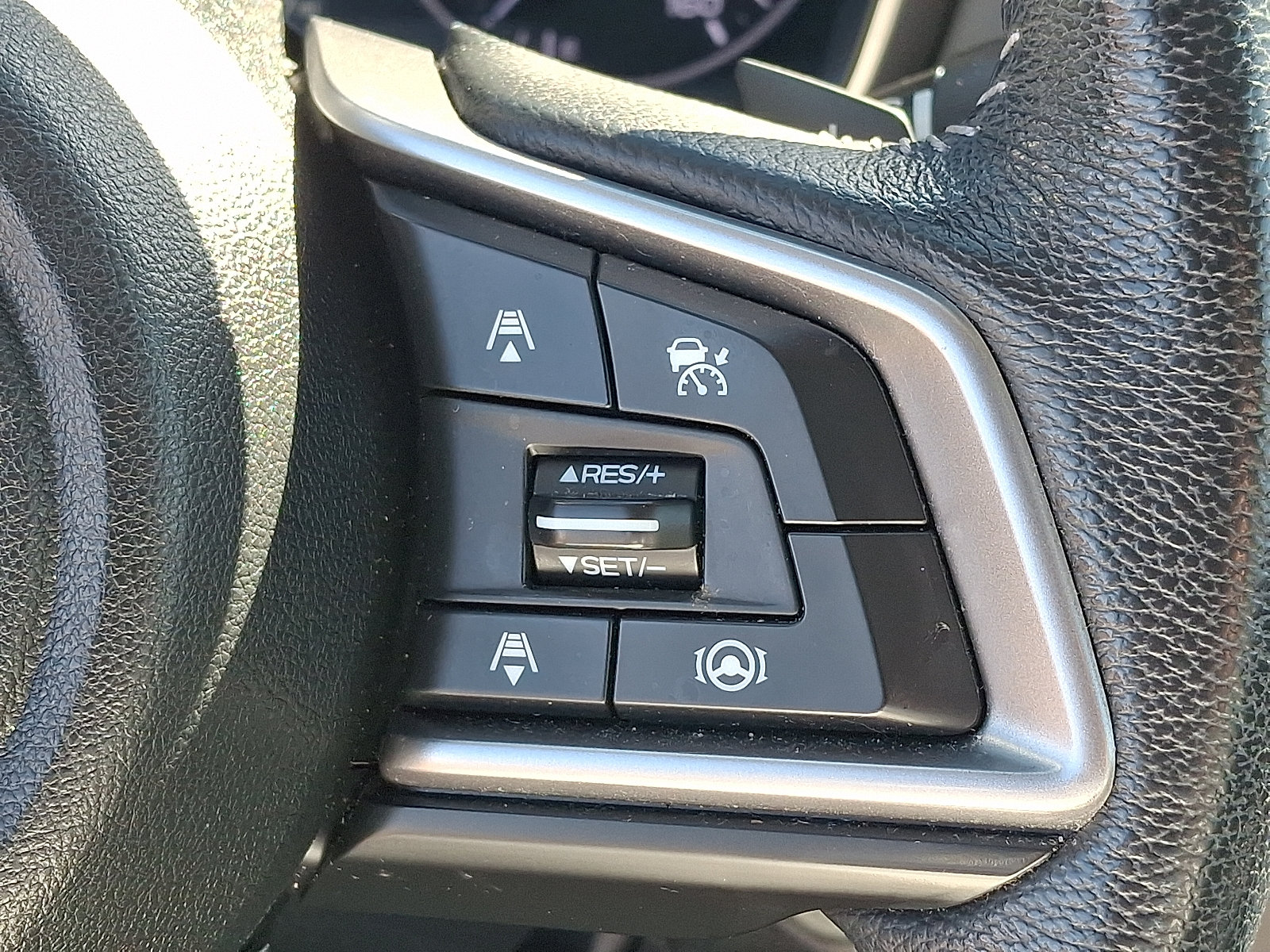 Used 2020 Subaru Outback Onyx Edition XT AWD/4WD image 24
