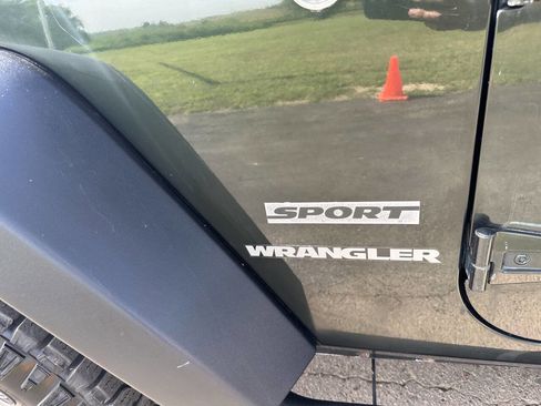 Used 2011 Jeep Wrangler Sport image 18