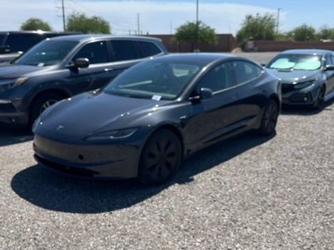 Used 2024 Tesla Model 3 RWD image 1