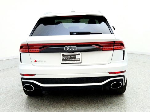 Used 2022 Audi RS Q8 w/ Luxury Package image 7