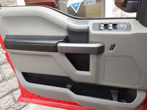 Used 2019 Ford F150 XLT w/ Equipment Group 302A Luxury image 20