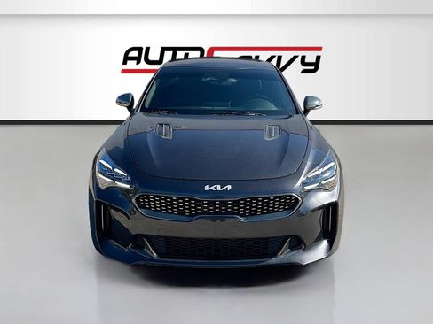 Used 2022 Kia Stinger GT-Line RWD image 2