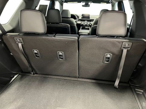 New 2025 Honda Pilot TrailSport image 32