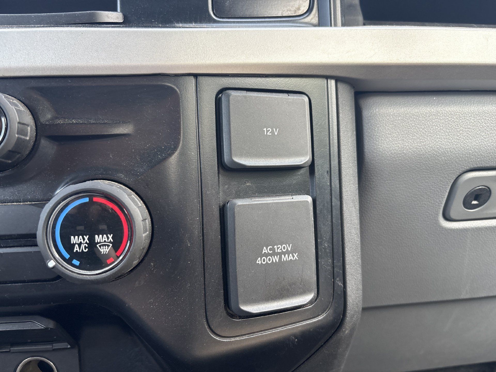 Used 2026 Ford F350 XLT AWD/4WD image 9