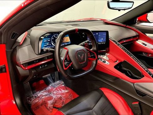 Used 2023 Chevrolet Corvette Stingray Preferred Cpe w/ Z51 Performance Package RWD image 17