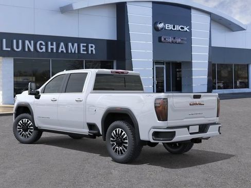 New 2026 GMC Sierra 3500 Denali Ultimate AWD/4WD image 3
