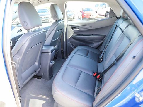 Used 2019 Chevrolet Bolt Premier w/ Infotainment Package image 18