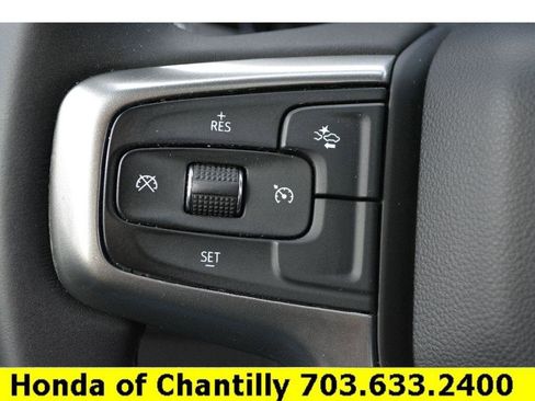 Used 2021 Chevrolet Suburban Z71 image 20