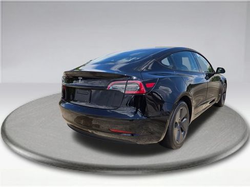 Used 2023 Tesla Model 3 Standard Range RWD image 11
