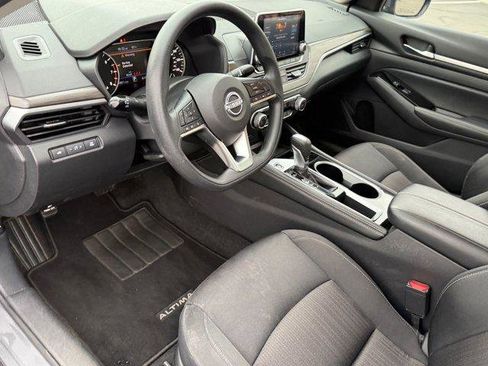 Used 2023 Nissan Altima 2.5 SV image 21
